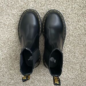 platform doc martens